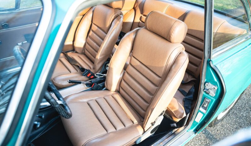 								1969 Alfa Romeo GTV 1750 full									