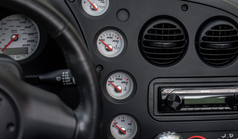 								2004 Dodge Viper SRT-10 Roadster full									