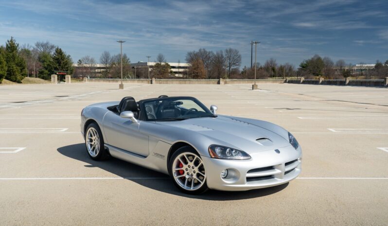 								2004 Dodge Viper SRT-10 Roadster full									