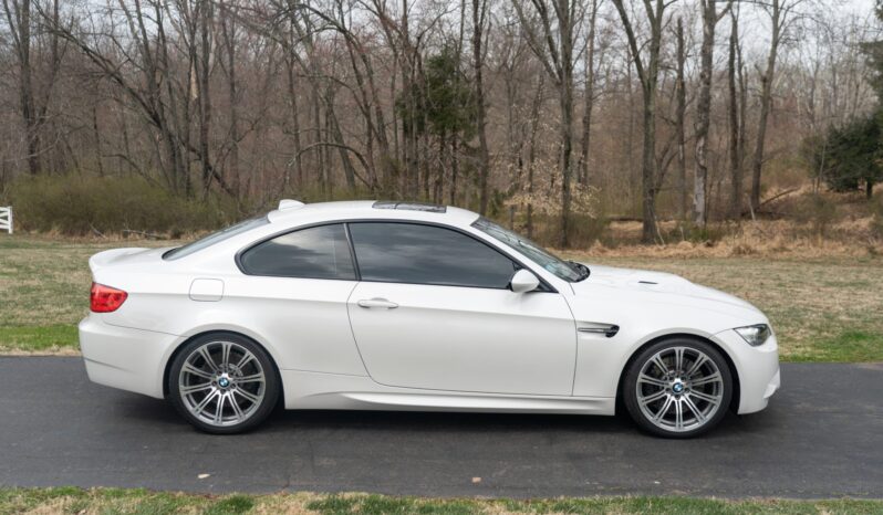 								2013 BMW M3 Coupe 6-Speed full									