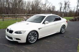 										2013 BMW M3 Coupe 6-Speed full									