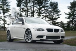 										2013 BMW M3 Coupe 6-Speed full									