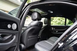 										2018 Mercedes-Benz E400 4MATIC Sedan full									