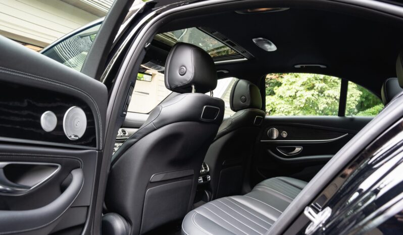 								2018 Mercedes-Benz E400 4MATIC Sedan full									