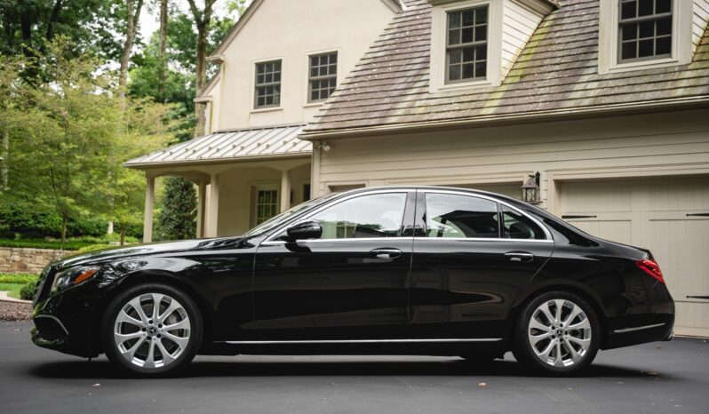 								2018 Mercedes-Benz E400 4MATIC Sedan full									