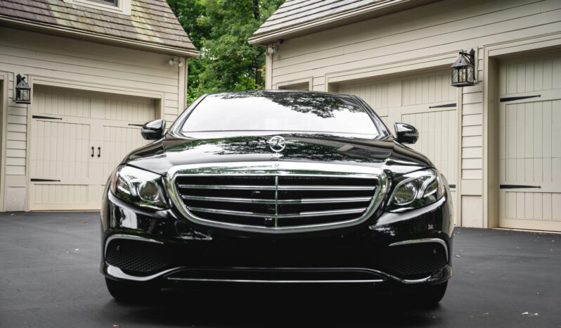 								2018 Mercedes-Benz E400 4MATIC Sedan full									