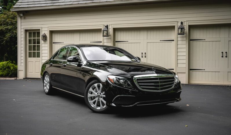 								2018 Mercedes-Benz E400 4MATIC Sedan full									