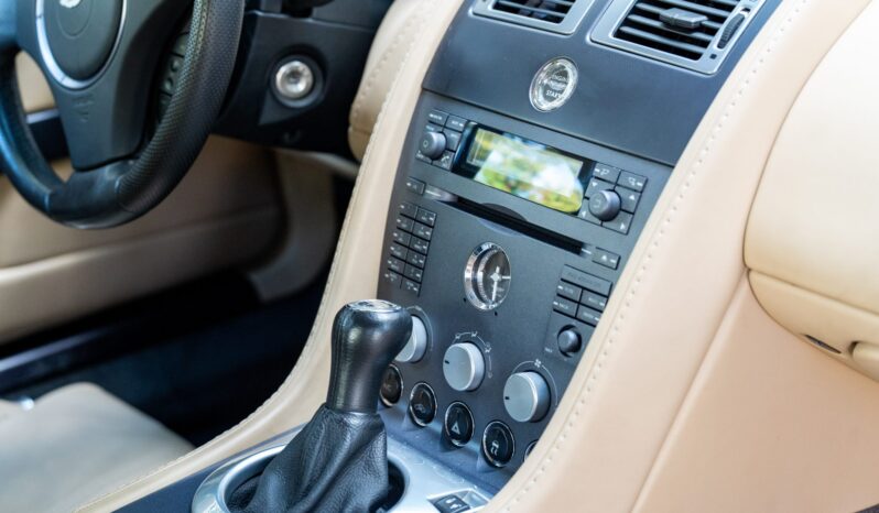 								2007 Aston Martin V8 Vantage Coupe 6-Speed full									