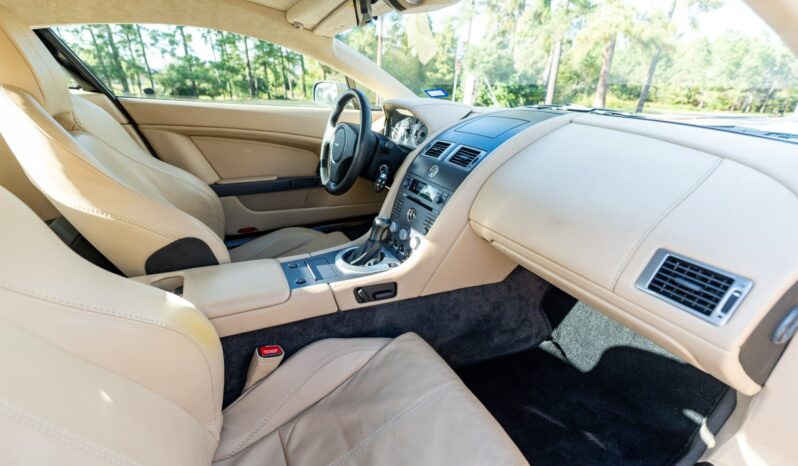 								2007 Aston Martin V8 Vantage Coupe 6-Speed full									