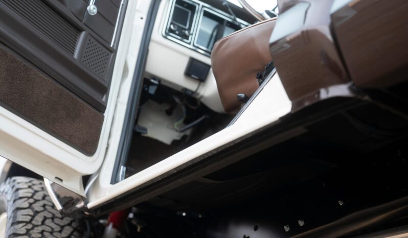 								1975 Ford F-250 Highboy 4×4 full									