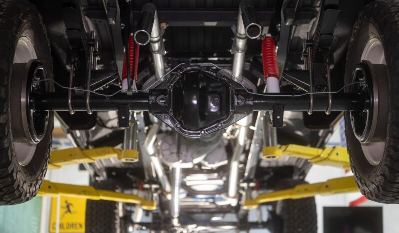 								1975 Ford F-250 Highboy 4×4 full									