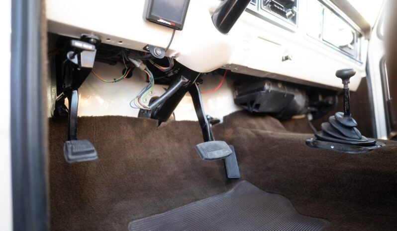 								1975 Ford F-250 Highboy 4×4 full									