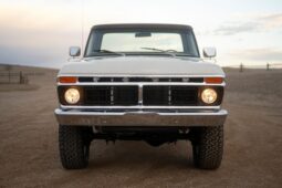 										1975 Ford F-250 Highboy 4×4 full									
