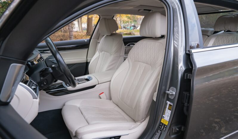 								2017 BMW Alpina B7 xDrive full									