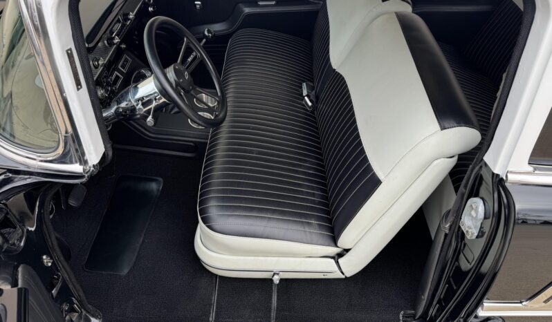 								1955 Chevrolet Bel Air 2-Door Sedan 6-Speed full									