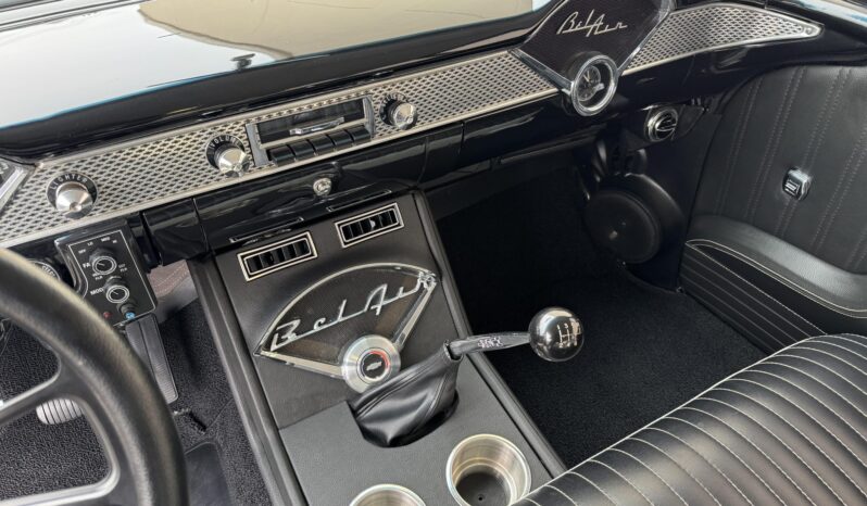 								1955 Chevrolet Bel Air 2-Door Sedan 6-Speed full									