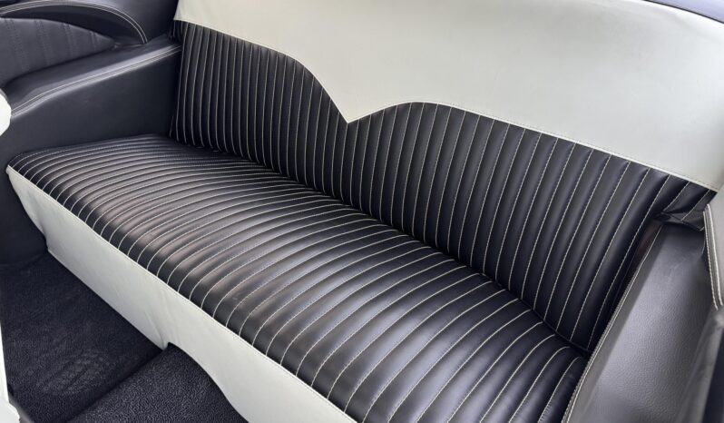 								1955 Chevrolet Bel Air 2-Door Sedan 6-Speed full									