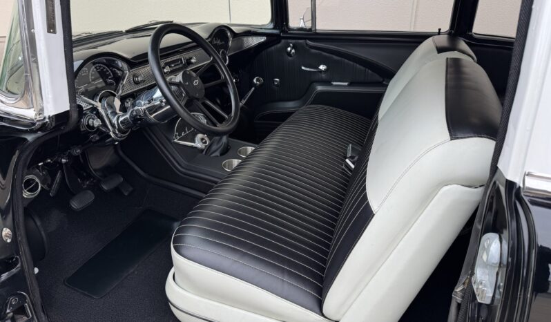 								1955 Chevrolet Bel Air 2-Door Sedan 6-Speed full									