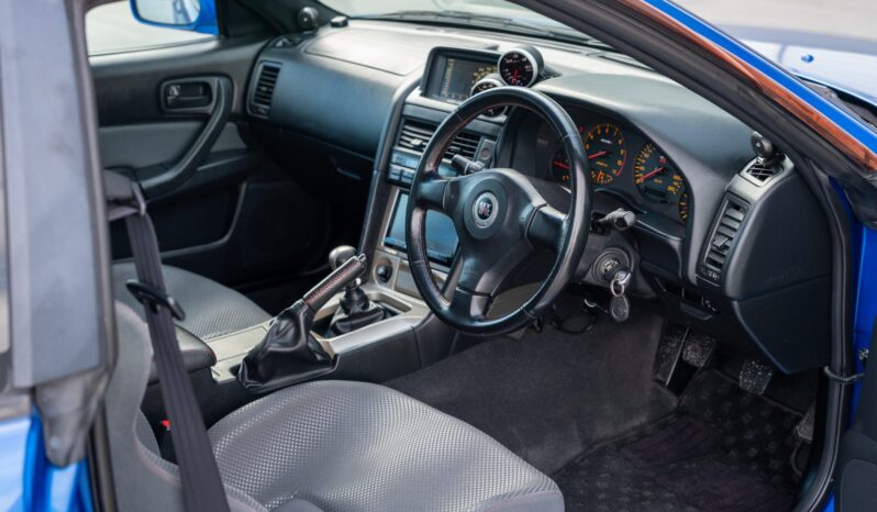 								1999 Nissan Skyline GT-R V-Spec full									