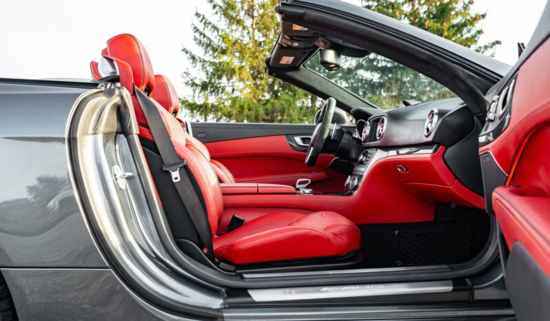 								2015 Mercedes-Benz SL63 AMG full									