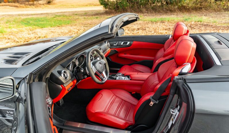 								2015 Mercedes-Benz SL63 AMG full									