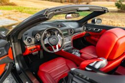 										2015 Mercedes-Benz SL63 AMG full									