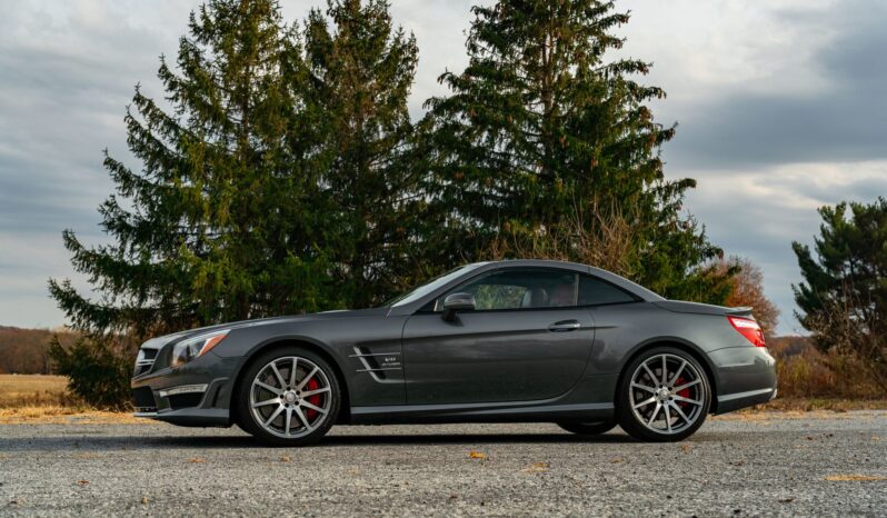 								2015 Mercedes-Benz SL63 AMG full									
