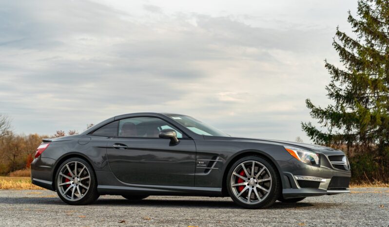 								2015 Mercedes-Benz SL63 AMG full									