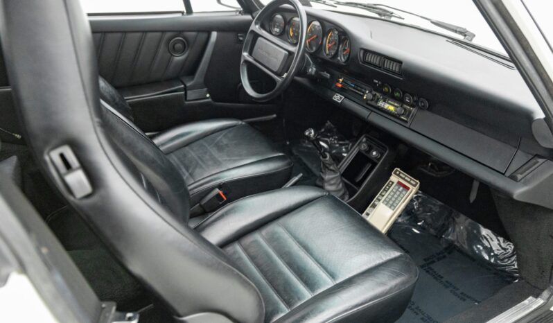 								1985 Porsche 911 Carrera Coupe full									