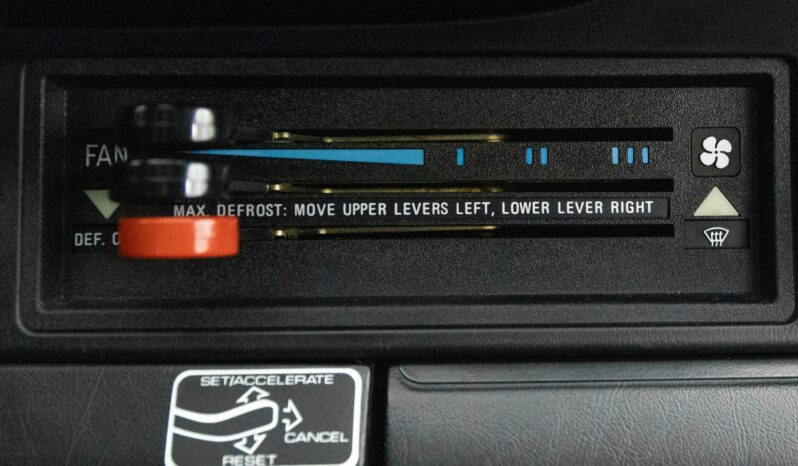 								1985 Porsche 911 Carrera Coupe full									