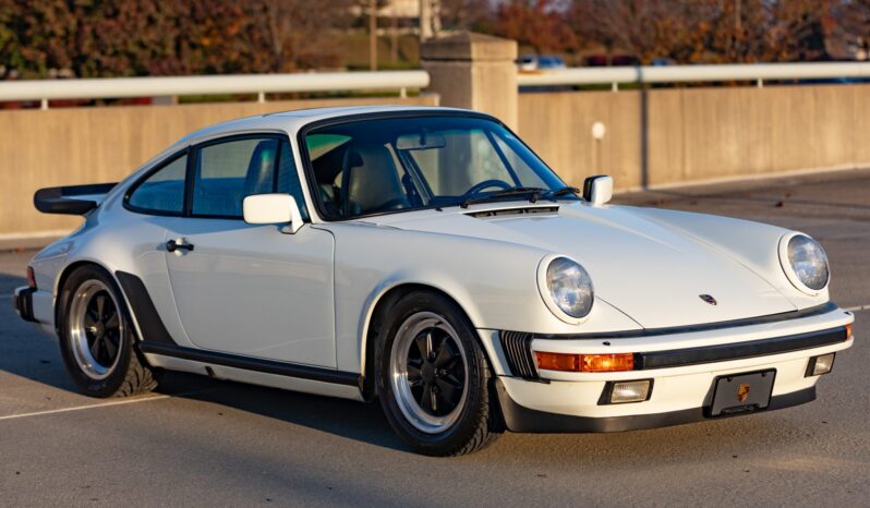 								1985 Porsche 911 Carrera Coupe full									