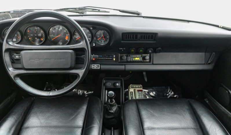 								1985 Porsche 911 Carrera Coupe full									