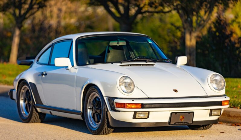 								1985 Porsche 911 Carrera Coupe full									