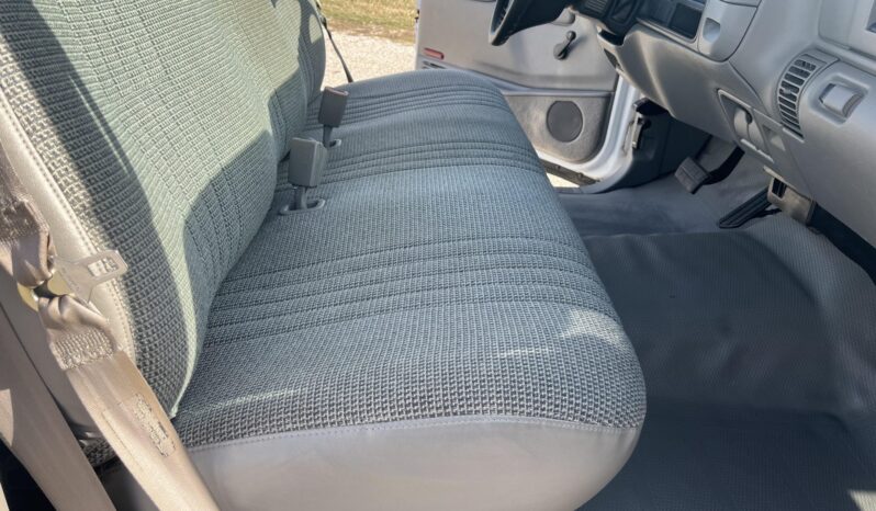 								2000 GMC Sierra C3500 SL full									