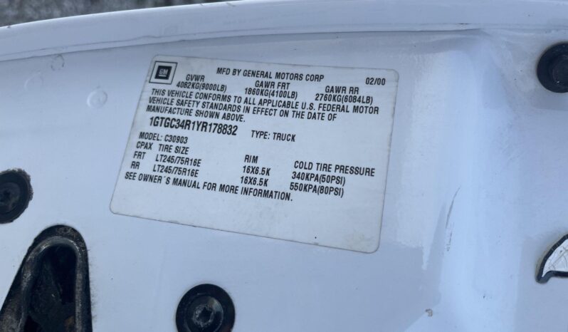 								2000 GMC Sierra C3500 SL full									