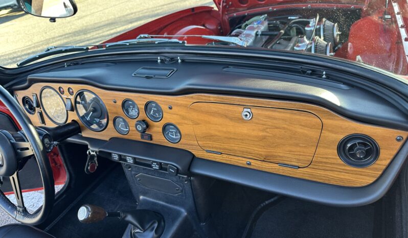 								1972 Triumph TR6 full									