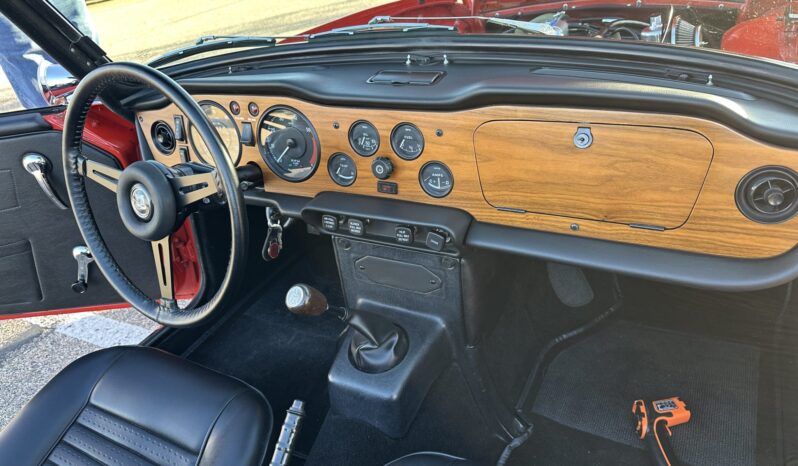 								1972 Triumph TR6 full									