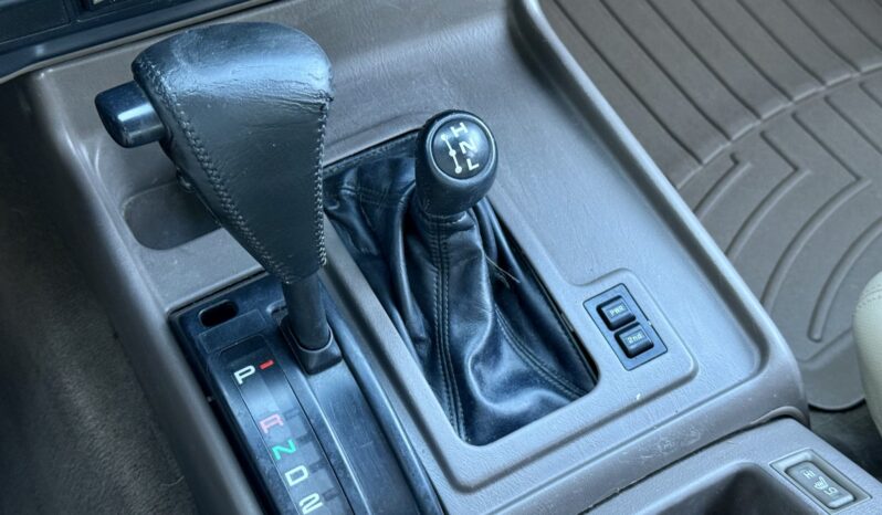 								1996 Toyota Land Cruiser FZJ80 full									