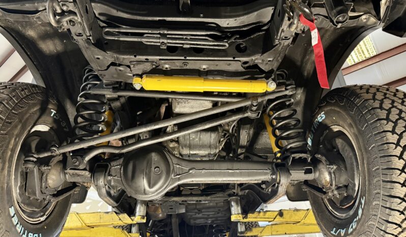 								1996 Toyota Land Cruiser FZJ80 full									