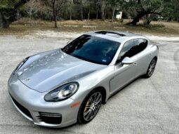 										2016 Porsche Panamera GTS full									