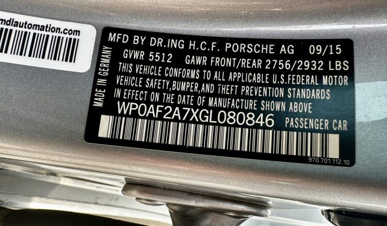 								2016 Porsche Panamera GTS full									