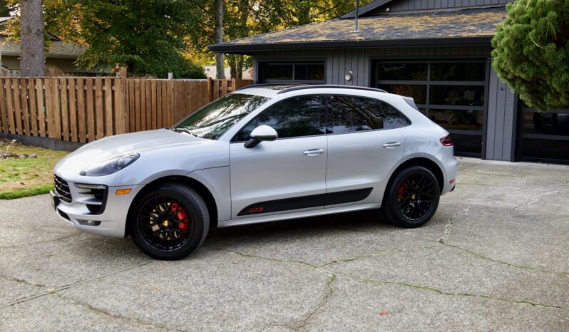 								2017 Porsche Macan GTS full									