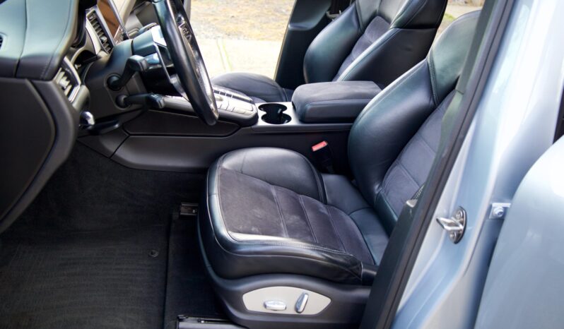 								2017 Porsche Macan GTS full									