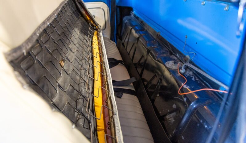 								1971 Ford F-250 Sport Custom Highboy 4×4 4-Speed full									