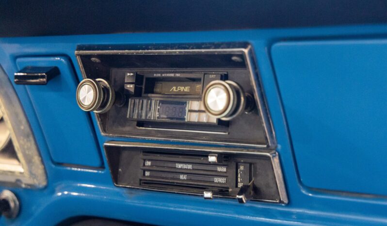 								1971 Ford F-250 Sport Custom Highboy 4×4 4-Speed full									