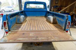 										1971 Ford F-250 Sport Custom Highboy 4×4 4-Speed full									