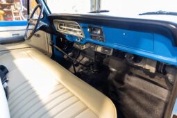 										1971 Ford F-250 Sport Custom Highboy 4×4 4-Speed full									