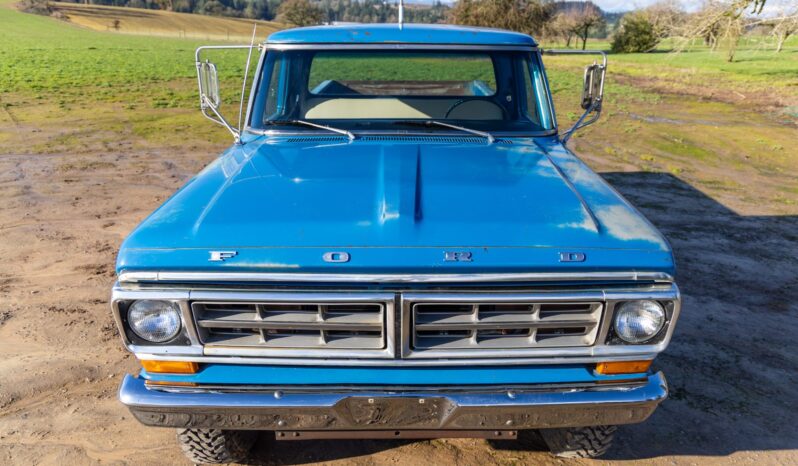 								1971 Ford F-250 Sport Custom Highboy 4×4 4-Speed full									