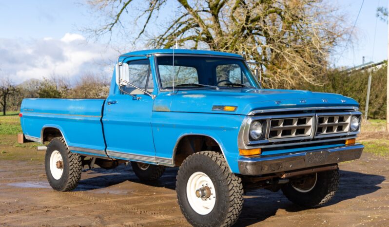 								1971 Ford F-250 Sport Custom Highboy 4×4 4-Speed full									