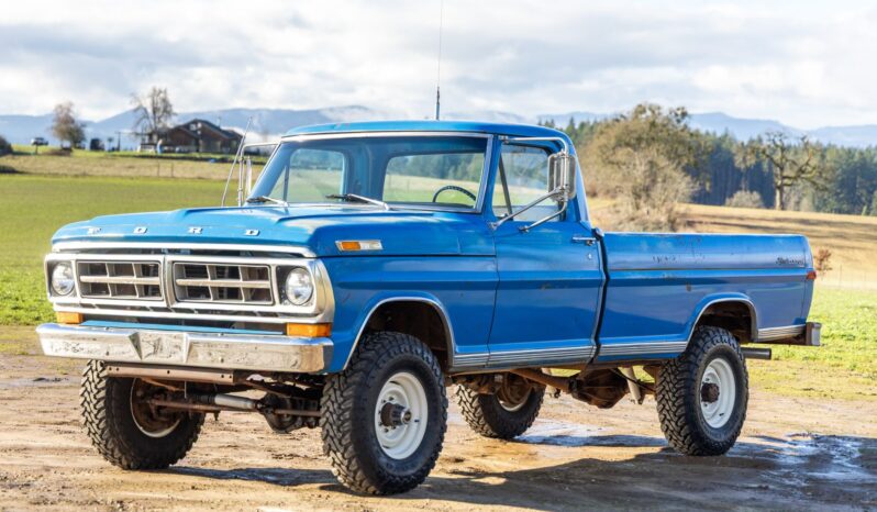 								1971 Ford F-250 Sport Custom Highboy 4×4 4-Speed full									